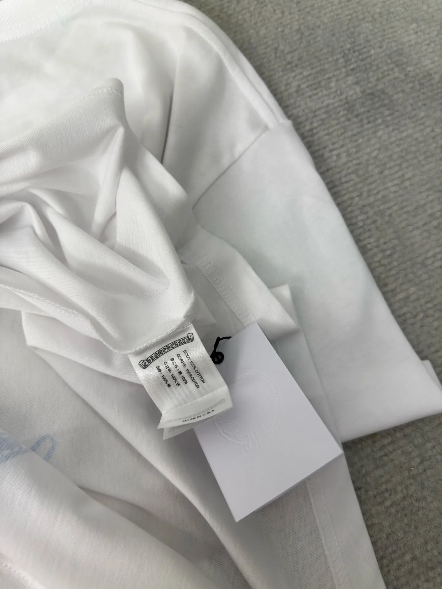 P240 Chrome Hearts Star Wars Limited Short Sleeves Authentic Open Edition - Physical Counter - Top Luxury Quality 🆚 Instant sale of all editions on the market. The fabric is made of 26 weave 200 grams of cotton. The printing is made of hand glue printing. Customized accessories. Size S M L